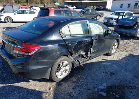 2015 Honda Civic Lx z USA, uszkodzony, nr VIN 19XFB2F53FE079117